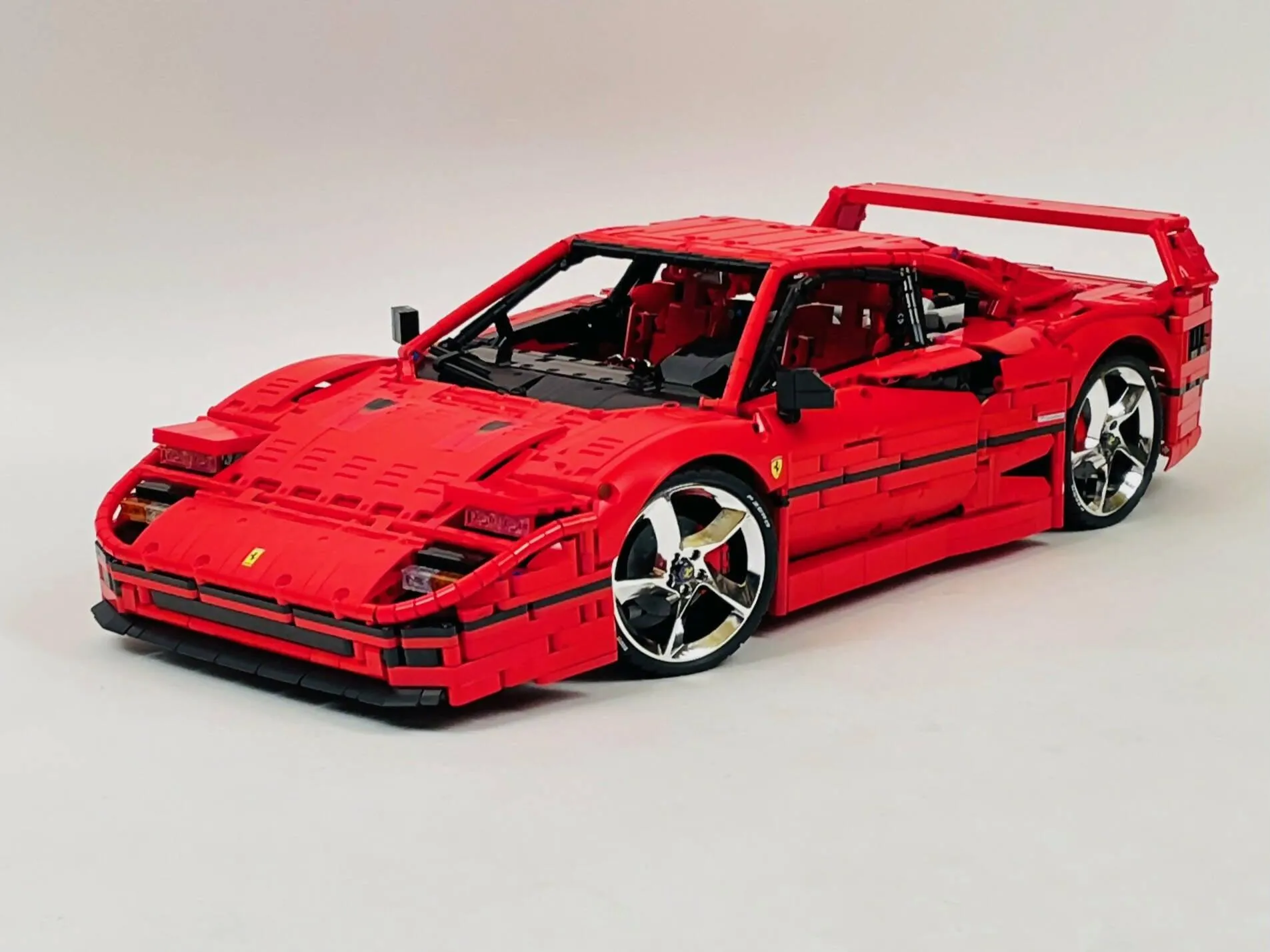 1:8 Ferrari F40