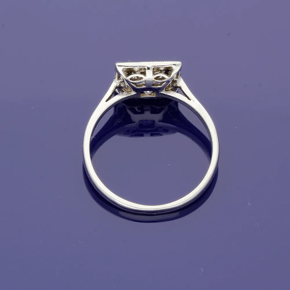 18ct White Gold Diamond Art Deco Style Cluster Ring