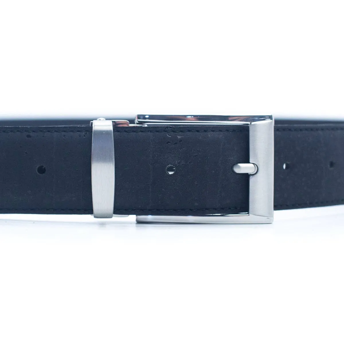 Adjustable black Cork Belt: Maximum 1.25m (49 inches)