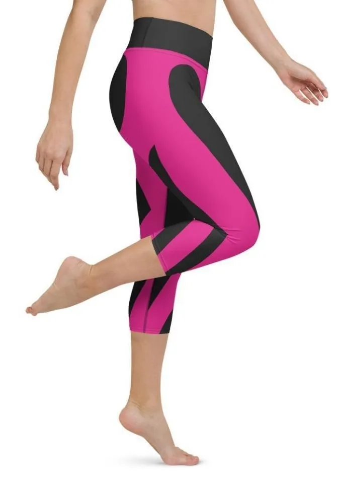 Black & Pink Heart Shaped Yoga Capris