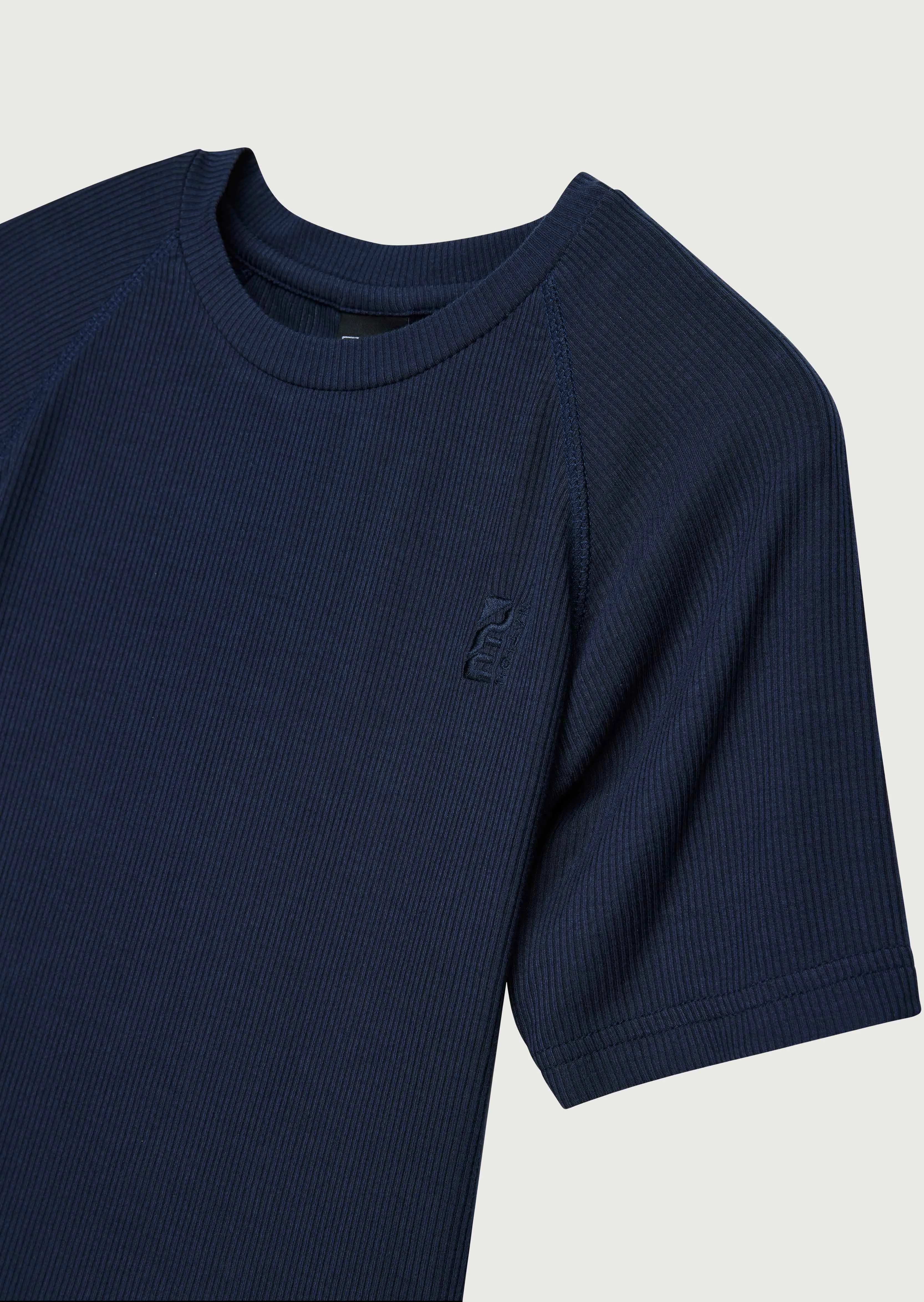 FREE PLAY RIB SS TEE IN DARK NAVY