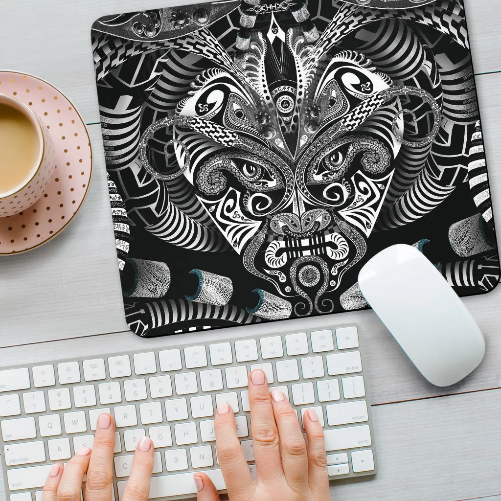 Fullmoon Hypnotica Mouse Pad