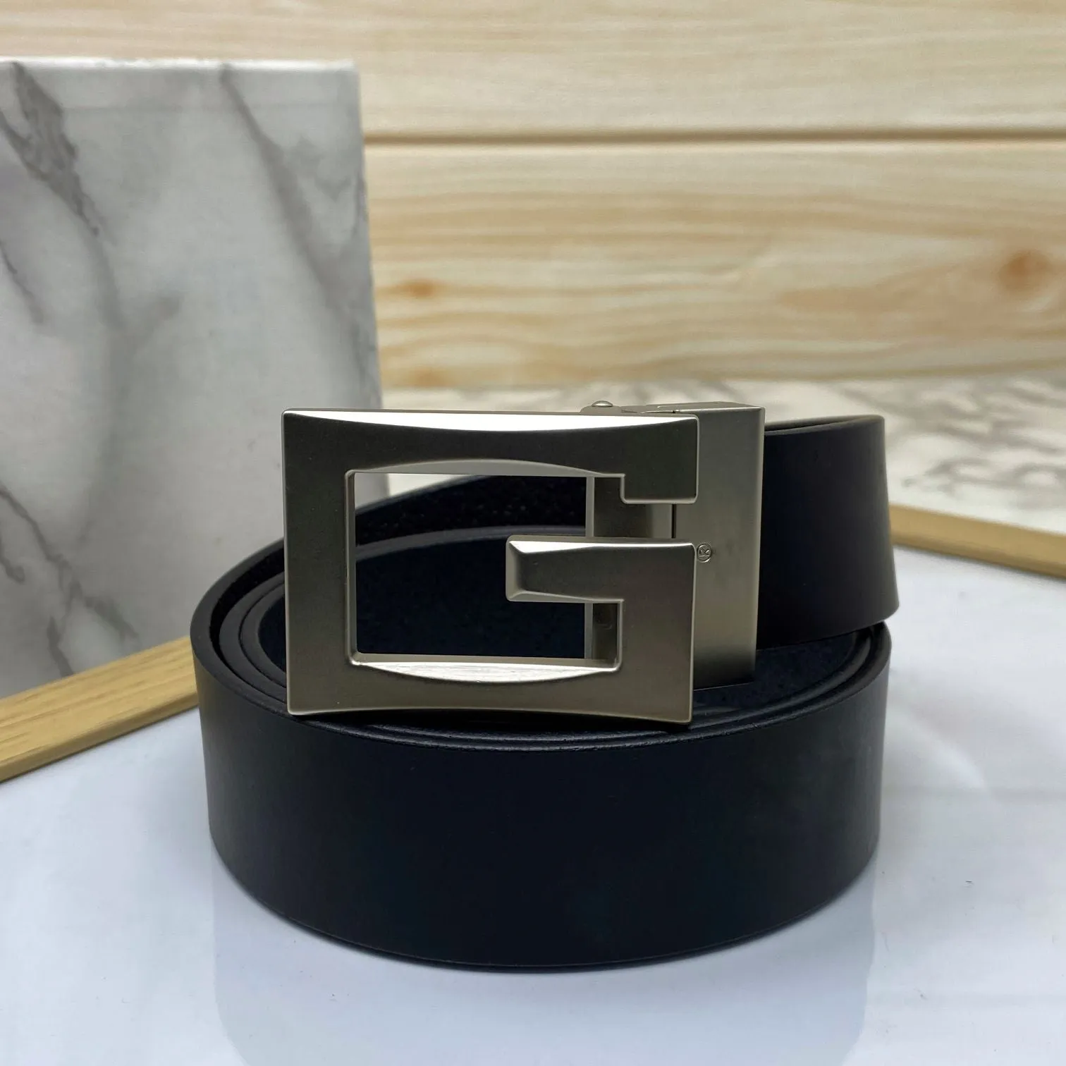 Square G-Section Leather Belt-JonasParamount