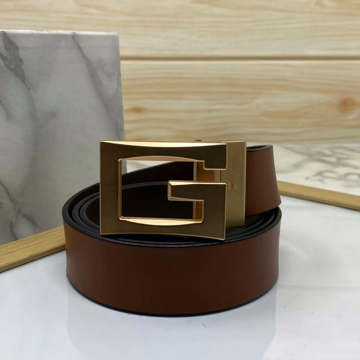 Square G-Section Leather Belt-JonasParamount