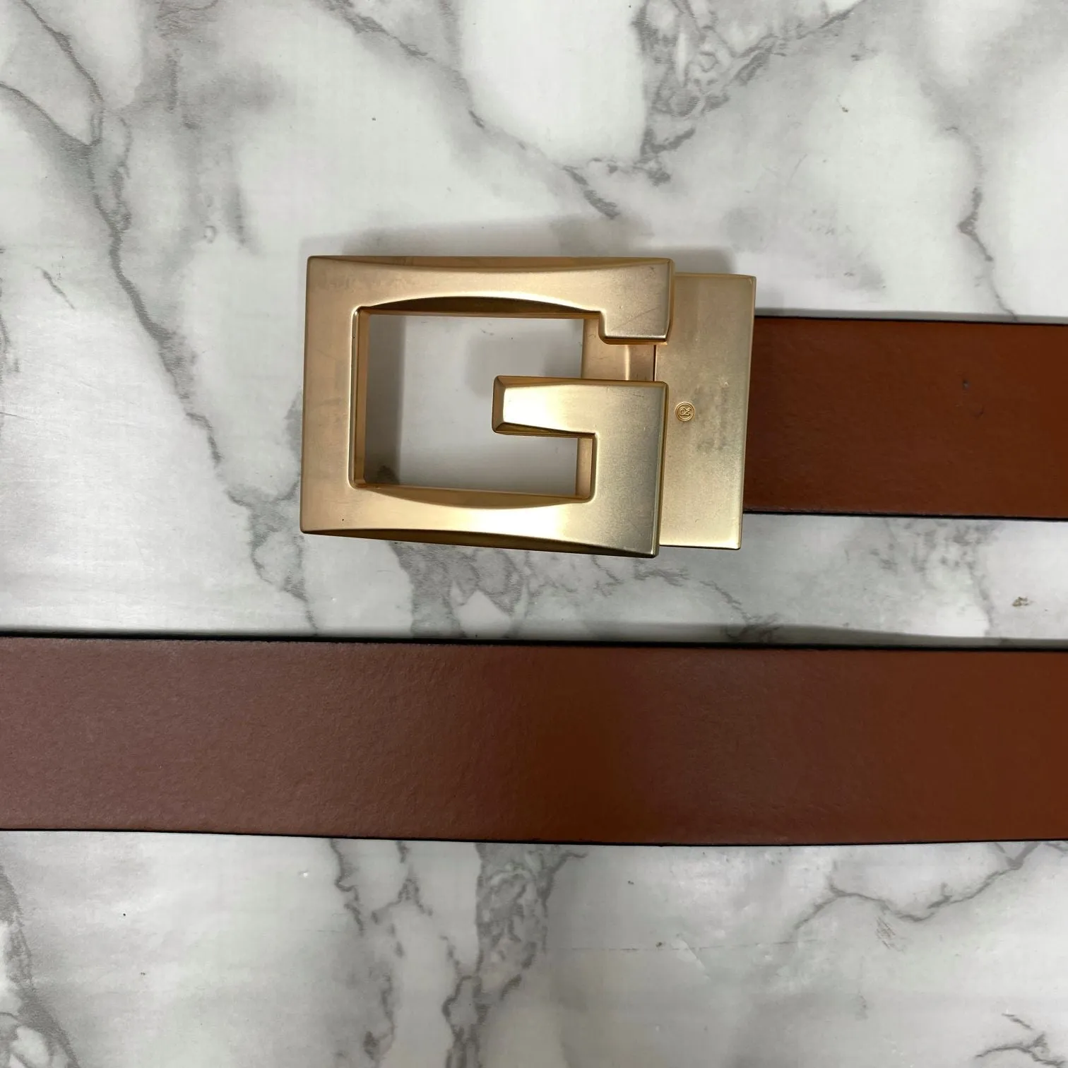 Square G-Section Leather Belt-JonasParamount